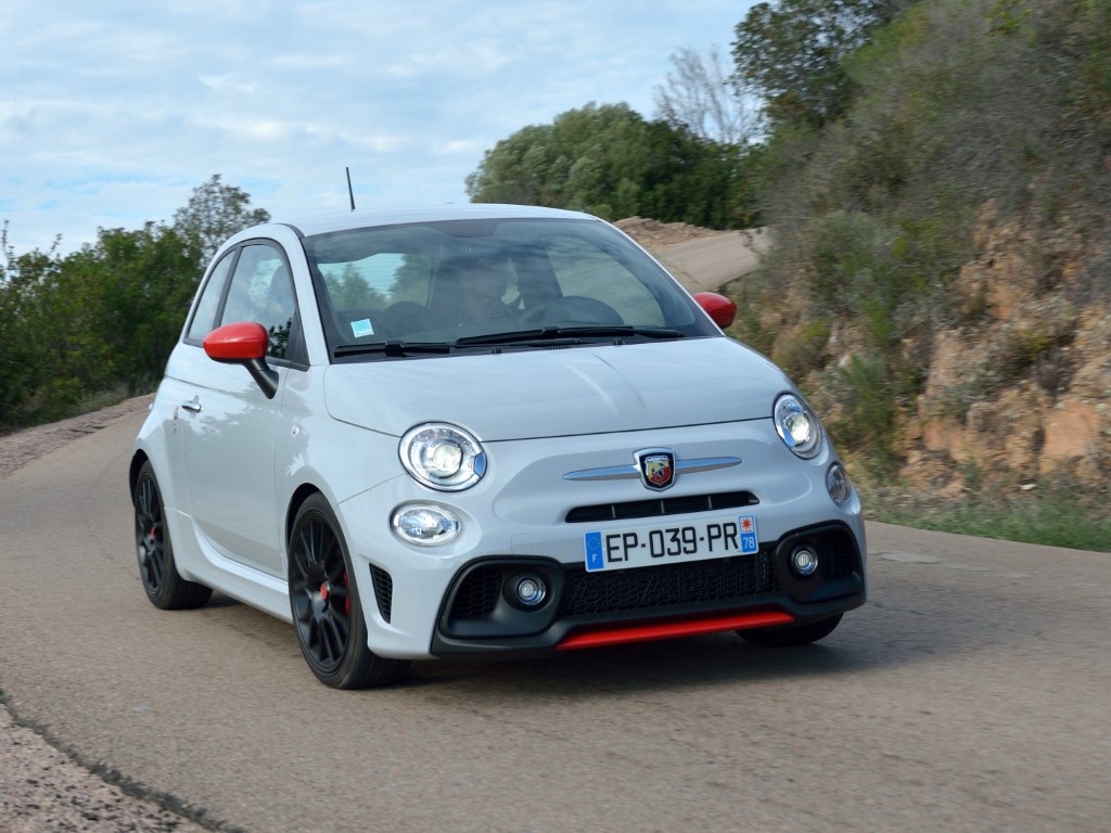Abarth 595 Pista (Automatic)